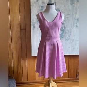 Jennifer Lopez Women’s Size 12 Dress! Pinkish Purple. Sleeveless A-Line …